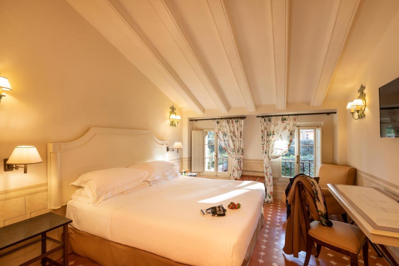 Qc Termeroma Spa And Resort Fiumicino Exterior foto A room at the hotel